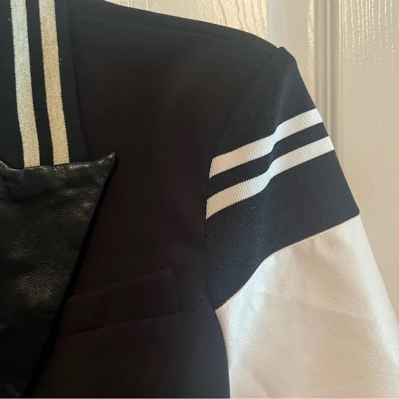 ✨ Nautical Luxe Varsity Blazer – Black & White with Gold Buttons ✨ - Picture 4 of 15